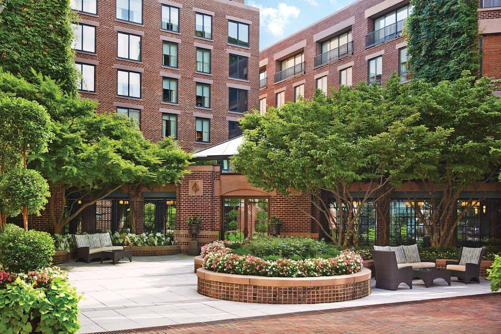 Four Seasons Washington Dc Hotel Exterior photo