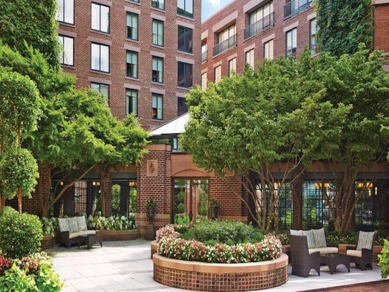 Four Seasons Washington Dc Hotel Exterior photo